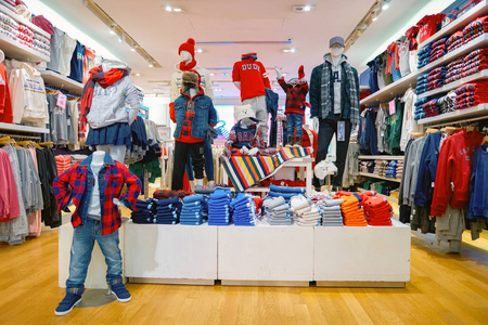 內部服裝店 零售行業(yè)的獨特風景線